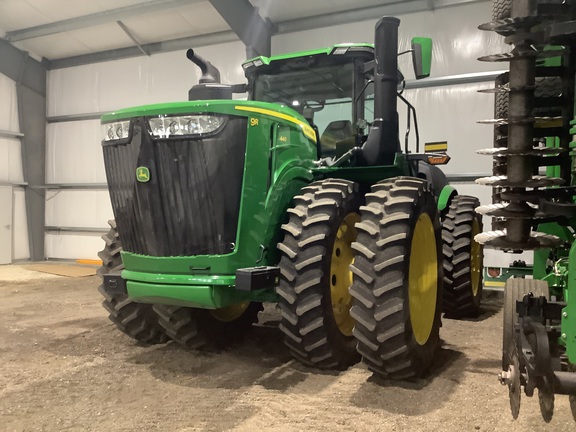 2025 John Deere 9R 440 Tractor 4WD