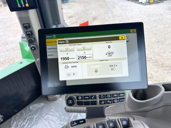 2025 John Deere 9R 440 Tractor 4WD