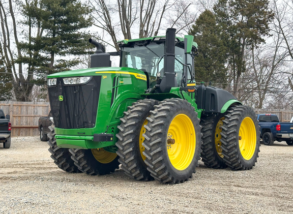 2025 John Deere 9R 440 Tractor 4WD