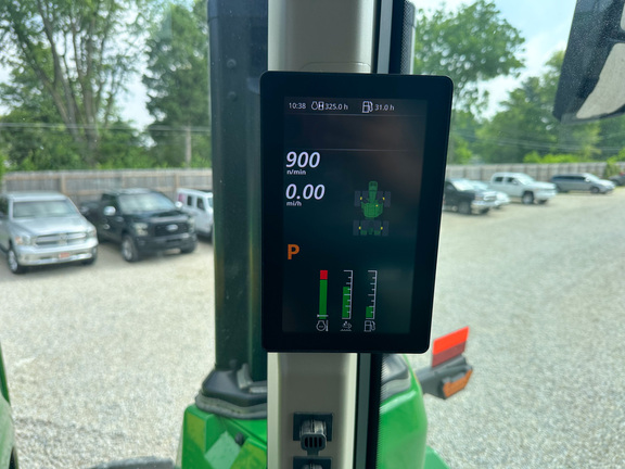 2025 John Deere 9R 440 Tractor 4WD