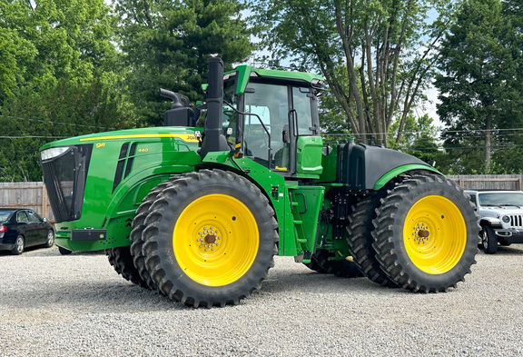 2025 John Deere 9R 440 Tractor 4WD
