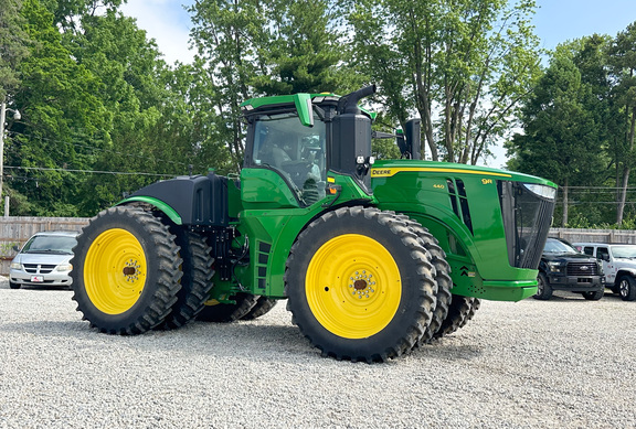 2025 John Deere 9R 440 Tractor 4WD