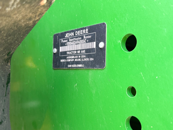 2025 John Deere 9R 440 Tractor 4WD