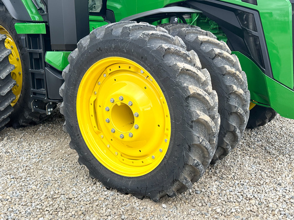 2025 John Deere 8R 340 Tractor
