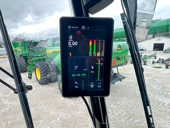 2025 John Deere S7 800 Combine