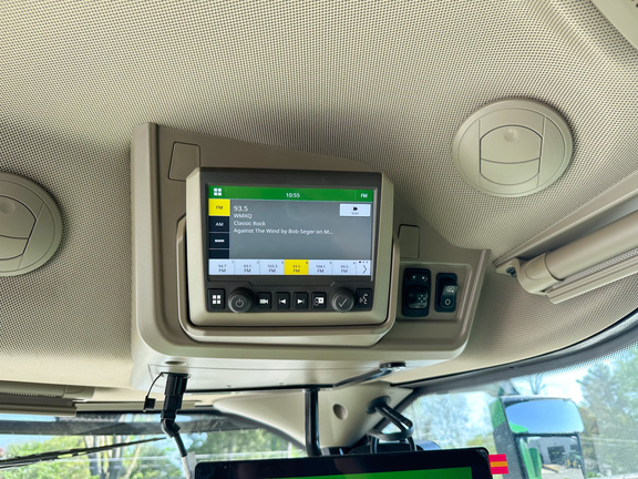 2025 John Deere S7 800 Combine