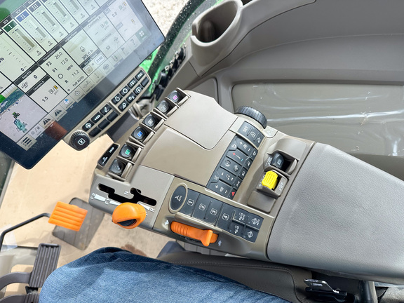 2025 John Deere 8R 340 Tractor