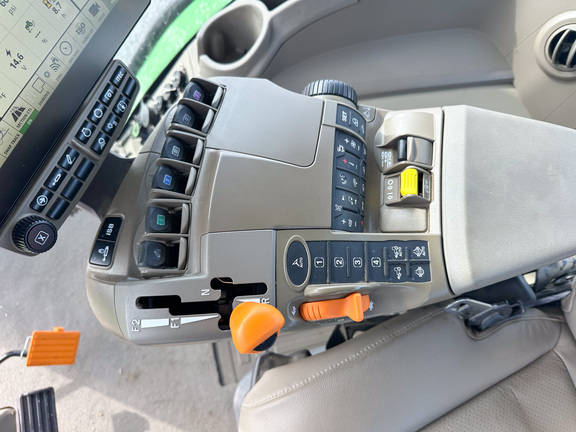 2025 John Deere 8R 340 Tractor