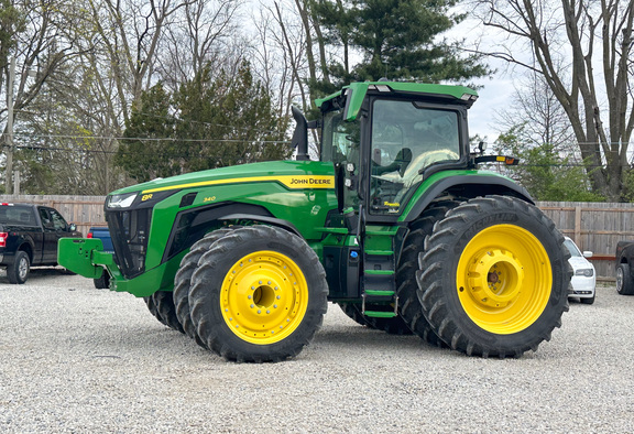 2025 John Deere 8R 340 Tractor