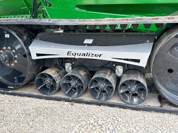 2025 Brent V1500 Grain Cart