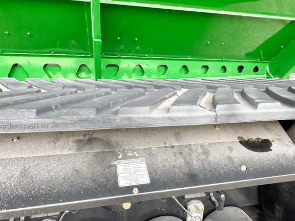 2024 Brent 1398 Grain Cart