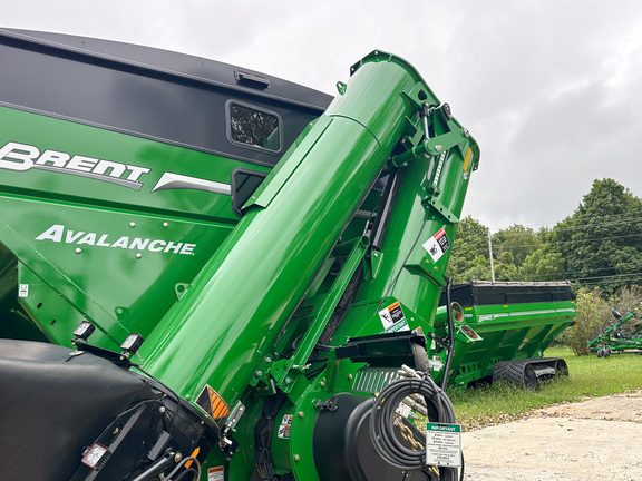 2024 Brent 1398 Grain Cart