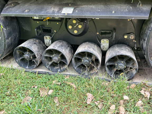 2024 Brent 1398 Grain Cart