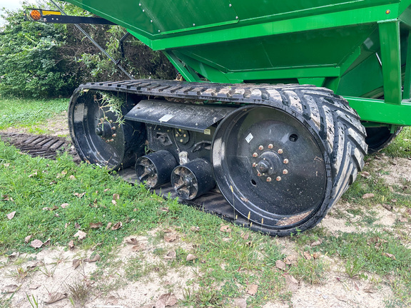 2024 Brent V1100 Grain Cart
