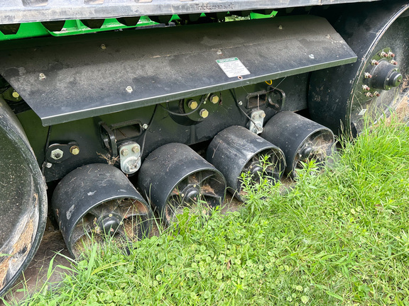 2024 Brent 1398 Grain Cart