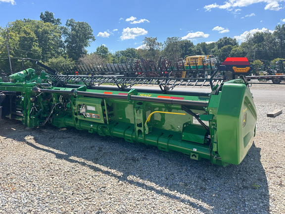 2024 John Deere HD40F Header Combine