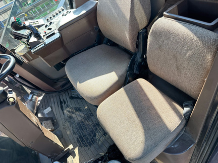 2009 Miller Pro CONDOR A75 Sprayer/High Clearance