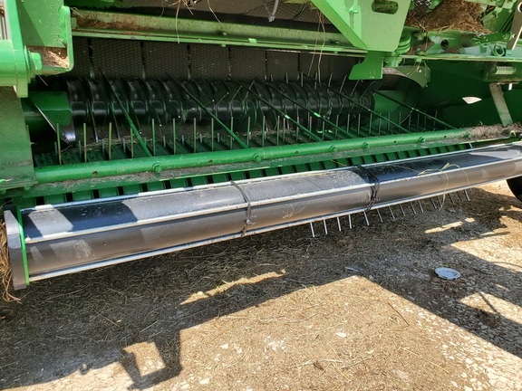 2023 John Deere 560M Baler/Round