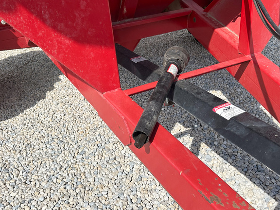 2002 J&M 525-14 Grain Cart