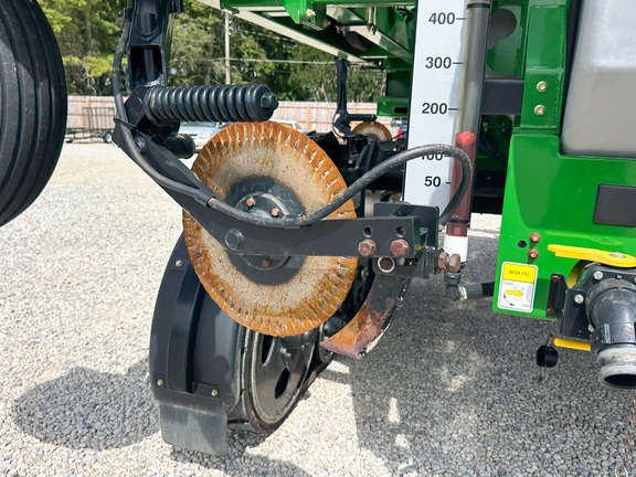 2020 Unverferth 2600 Applicator