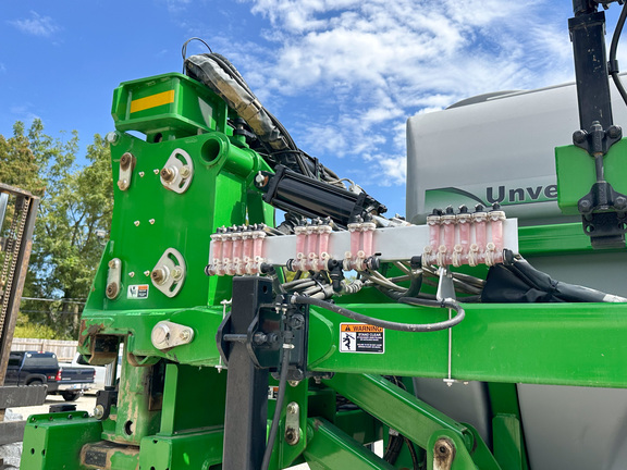 2020 Unverferth 2600 Applicator