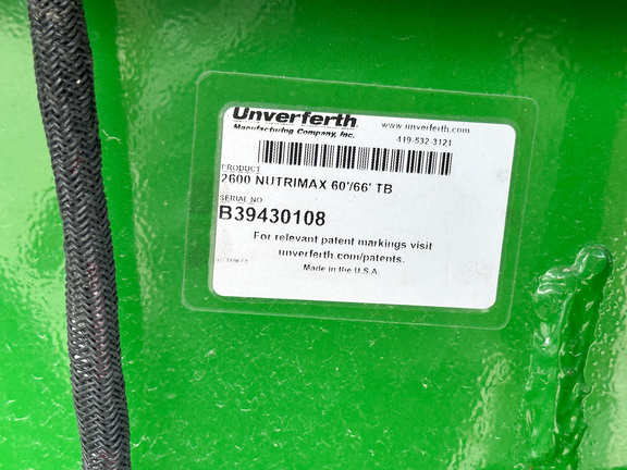 2020 Unverferth 2600 Applicator