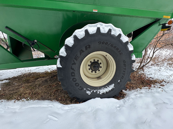 2009 J&M 1000-20 Grain Cart