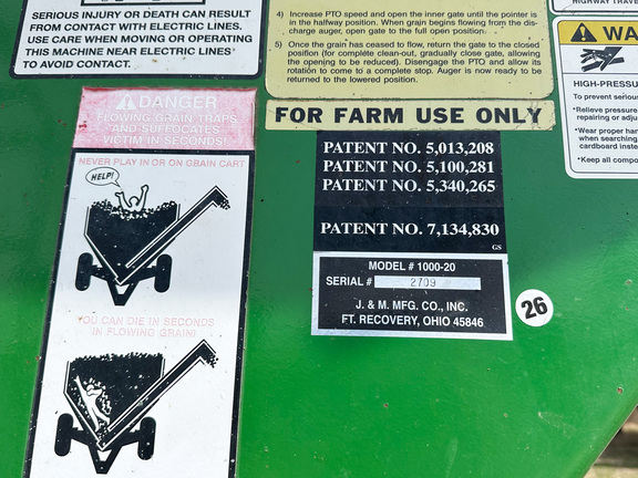 2009 J&M 1000-20 Grain Cart