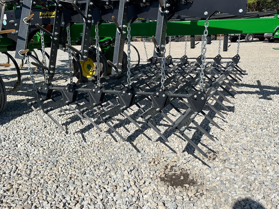 2025 John Deere 2230FH Field Cultivator