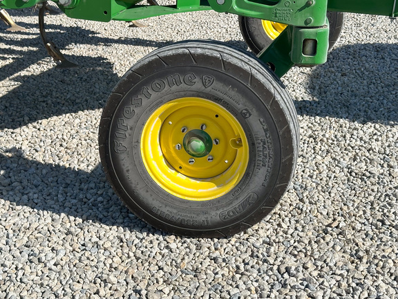 2025 John Deere 2230FH Field Cultivator