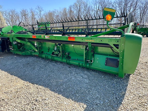 2017 John Deere 640FD Header Combine