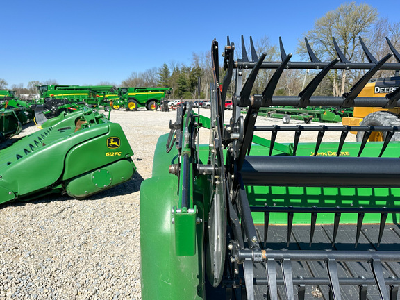 2017 John Deere 640FD Header Combine