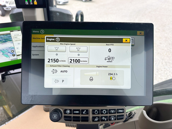 2025 John Deere 8R 370 Tractor