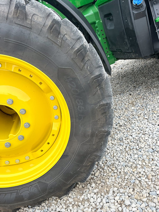 2025 John Deere 8R 370 Tractor