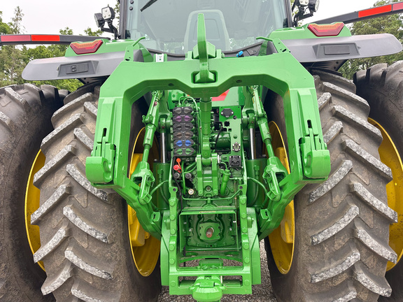 2025 John Deere 8R 370 Tractor