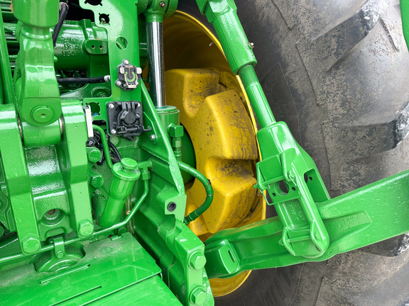 2025 John Deere 8R 370 Tractor