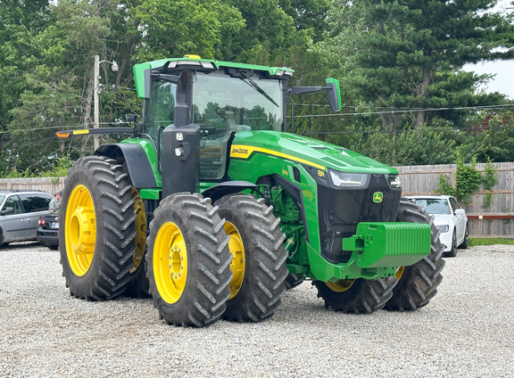 2025 John Deere 8R 370 Tractor