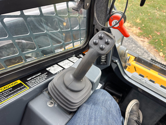 2024 John Deere 325G Compact Track Loader