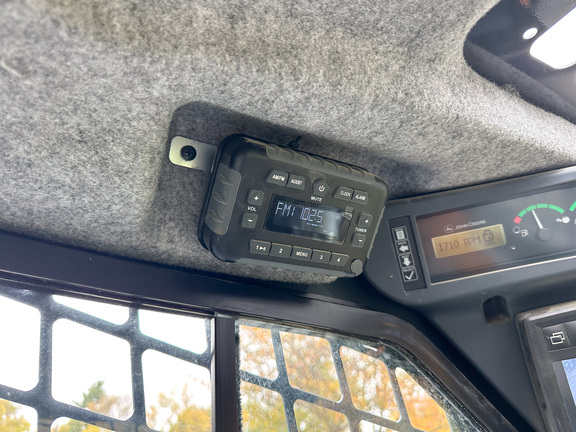 2024 John Deere 325G Compact Track Loader