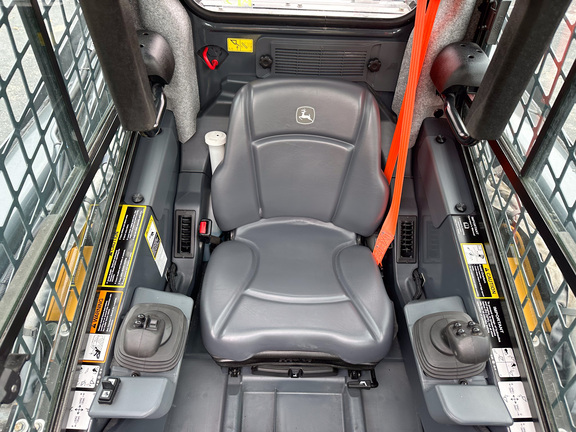 2023 John Deere 325G Compact Track Loader