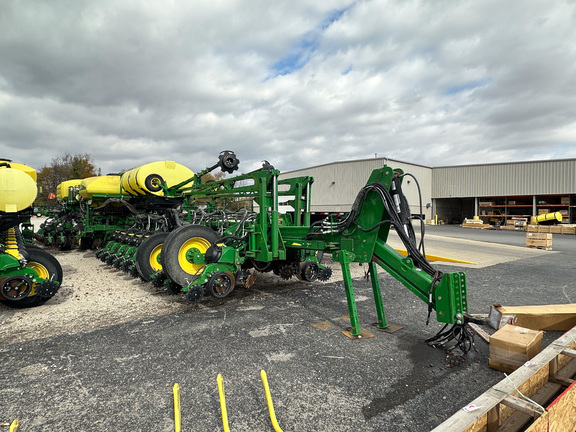 2021 John Deere 1775NT Planter