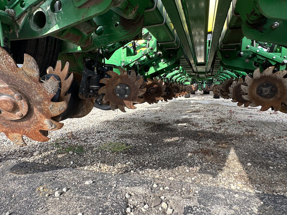 2021 John Deere 1775NT Planter