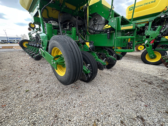 2021 John Deere 1775NT Planter
