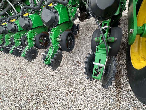 2021 John Deere 1775NT Planter