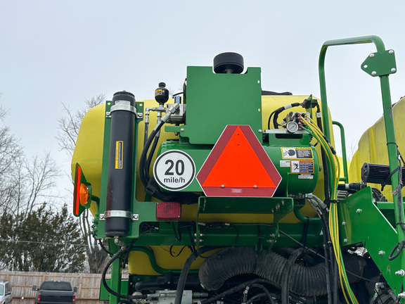 2021 John Deere 1775NT Planter