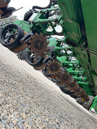 2021 John Deere 1775NT Planter