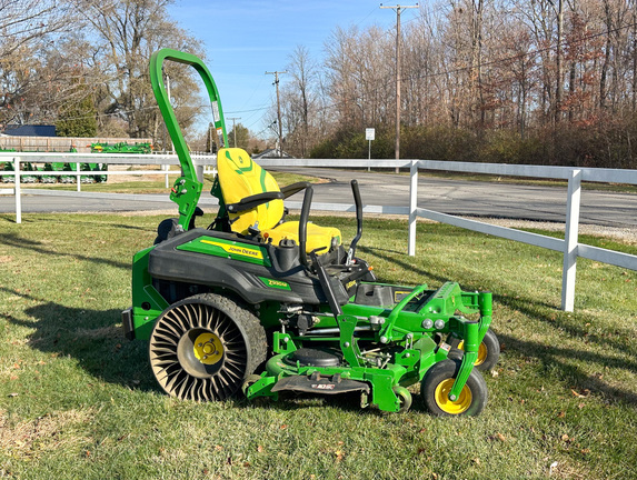 2022 John Deere Z930M Mower/Zero Turn