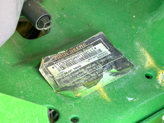 2022 John Deere Z930M Mower/Zero Turn