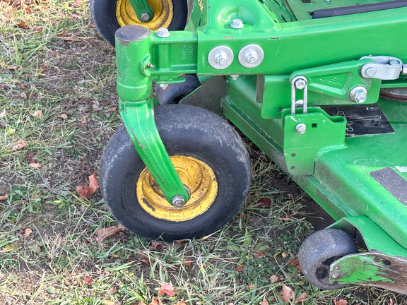 2020 John Deere Z915E Mower/Zero Turn