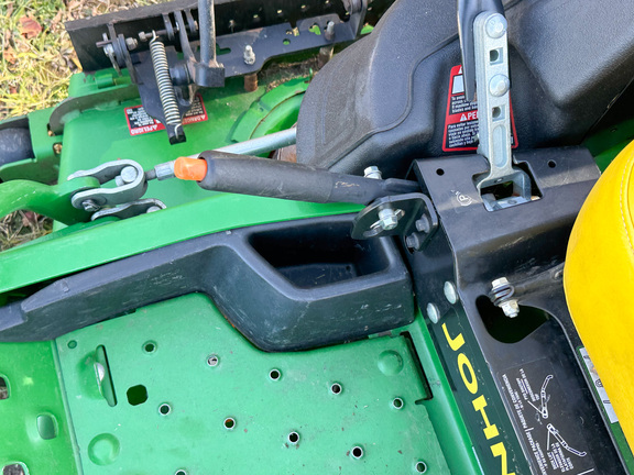 2020 John Deere Z915E Mower/Zero Turn